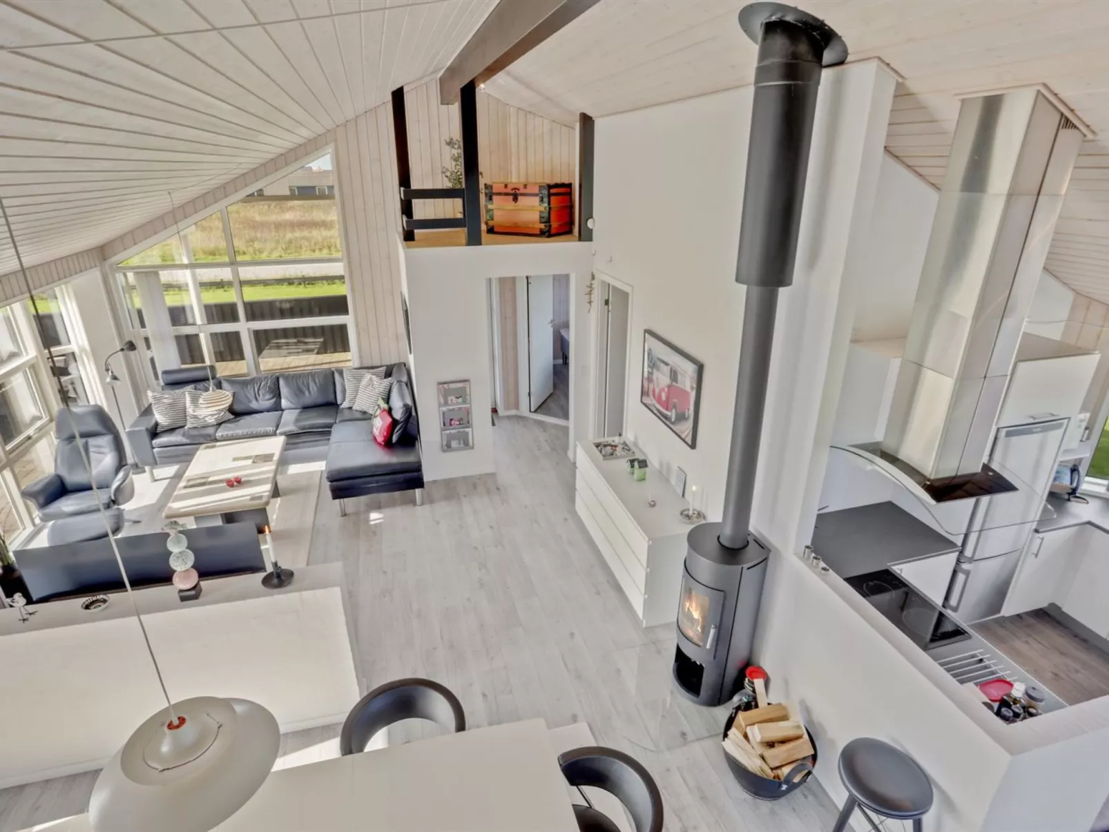 "Anthea" - 450m from the sea-Inside