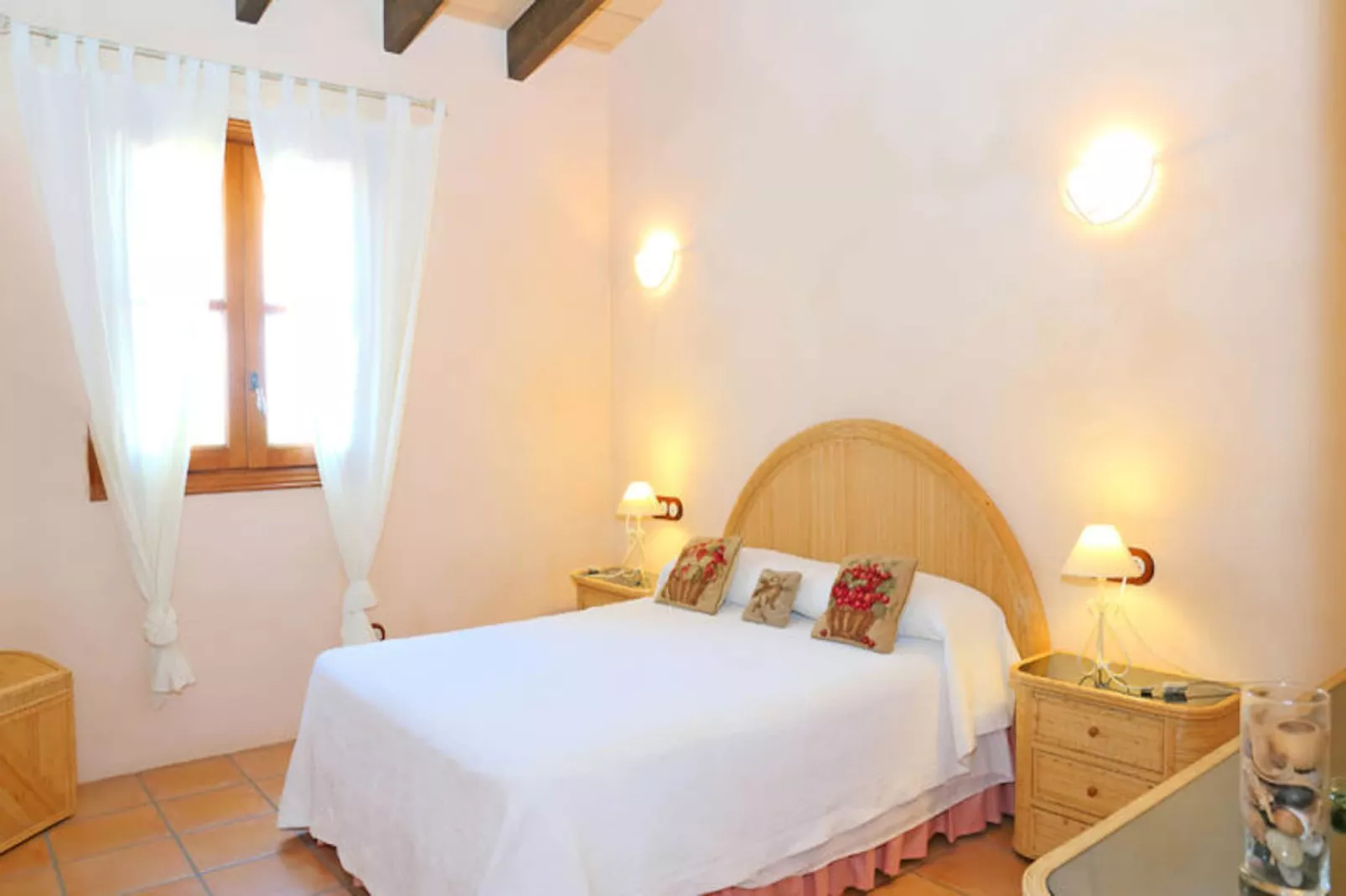 Maison à Sineu-Image-tags.