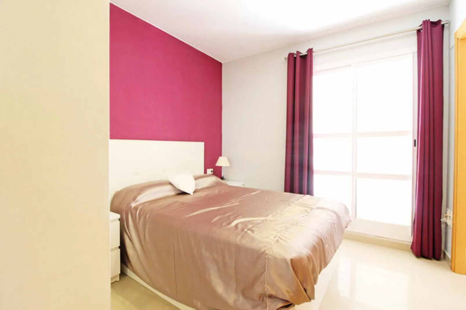 Maison à Puerto de Sagunto-Image-tags.