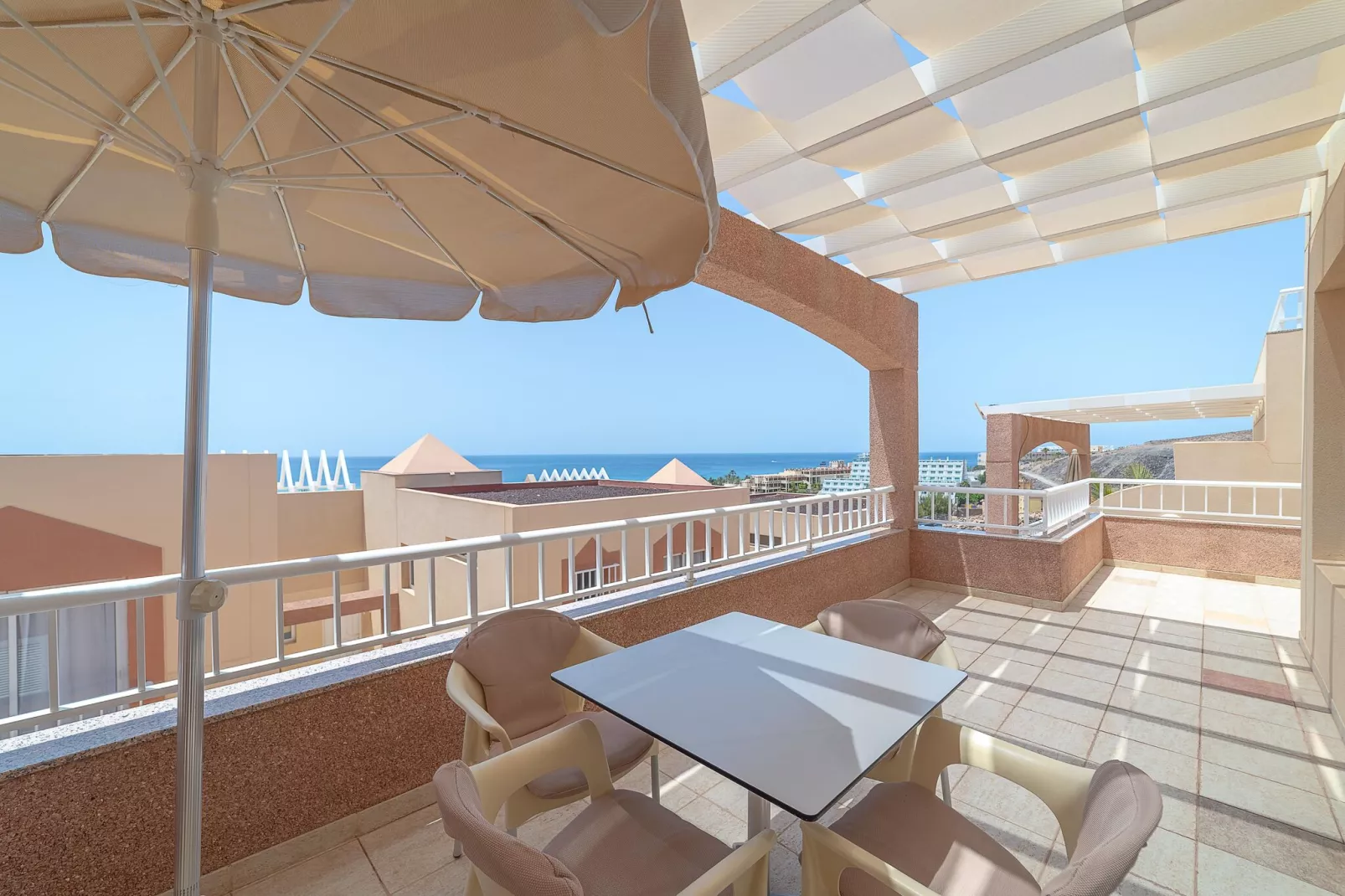 Monte Solana Confort-Terrace balcony