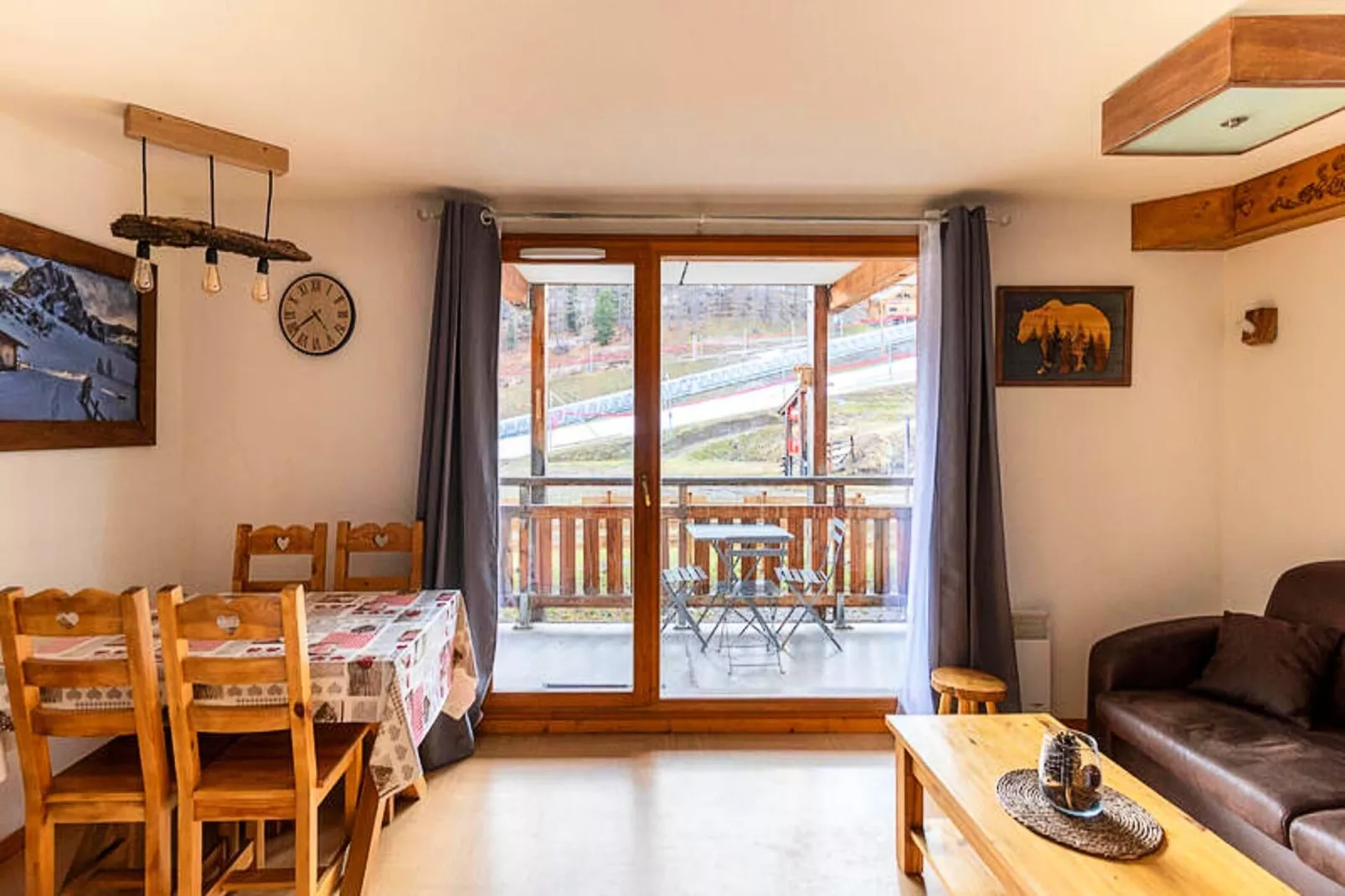 Résidence Le Parc Des Airelles - Esszimmer