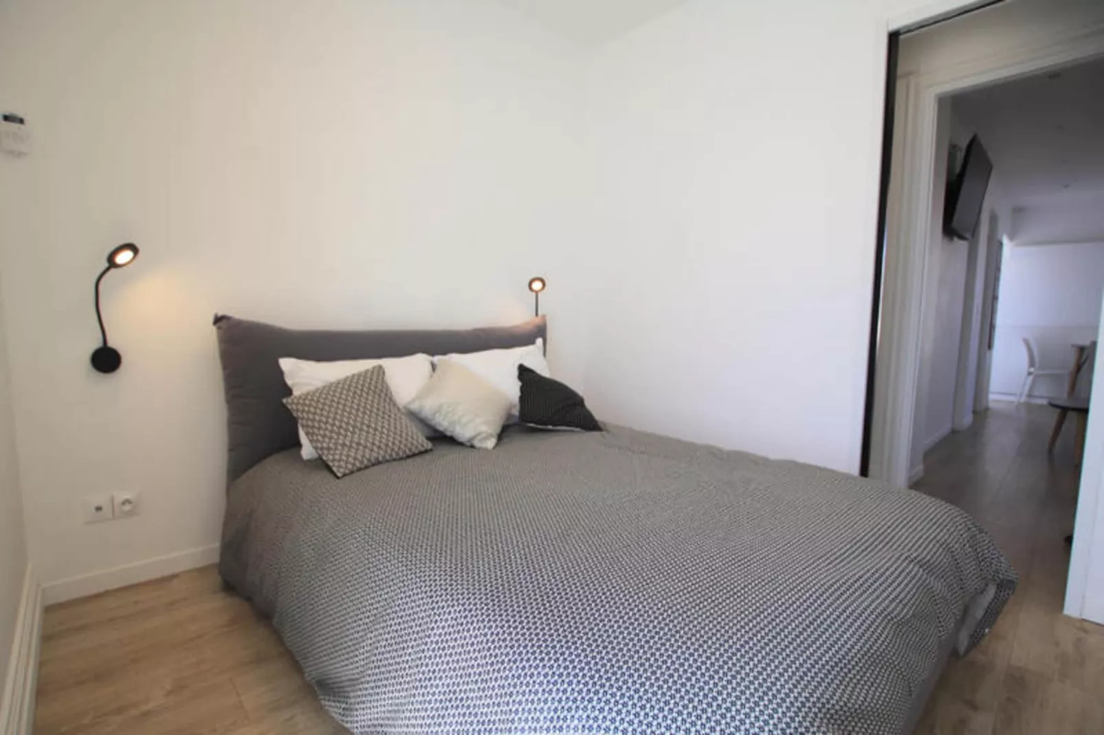Appartements à Nice-Außenbereich Sommer