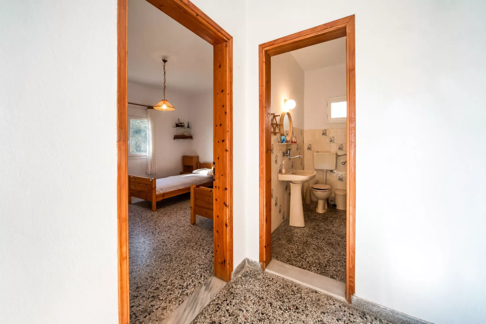 Bungalow with ocean view-Palier