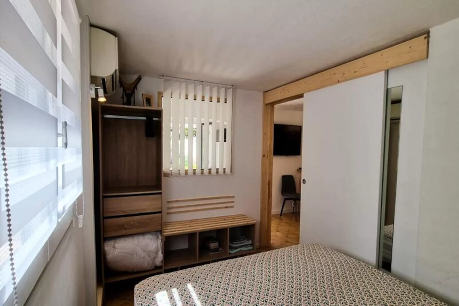 Appartement Dolce 3 Chambres 5 Pers/10min De Cannes-Image-tags.