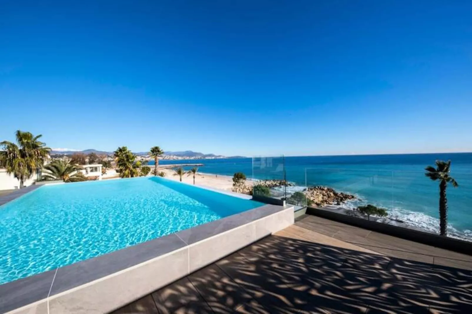 06ah - Superbe T2 Les Pieds Dans L'eau - Piscine-Image-tags.