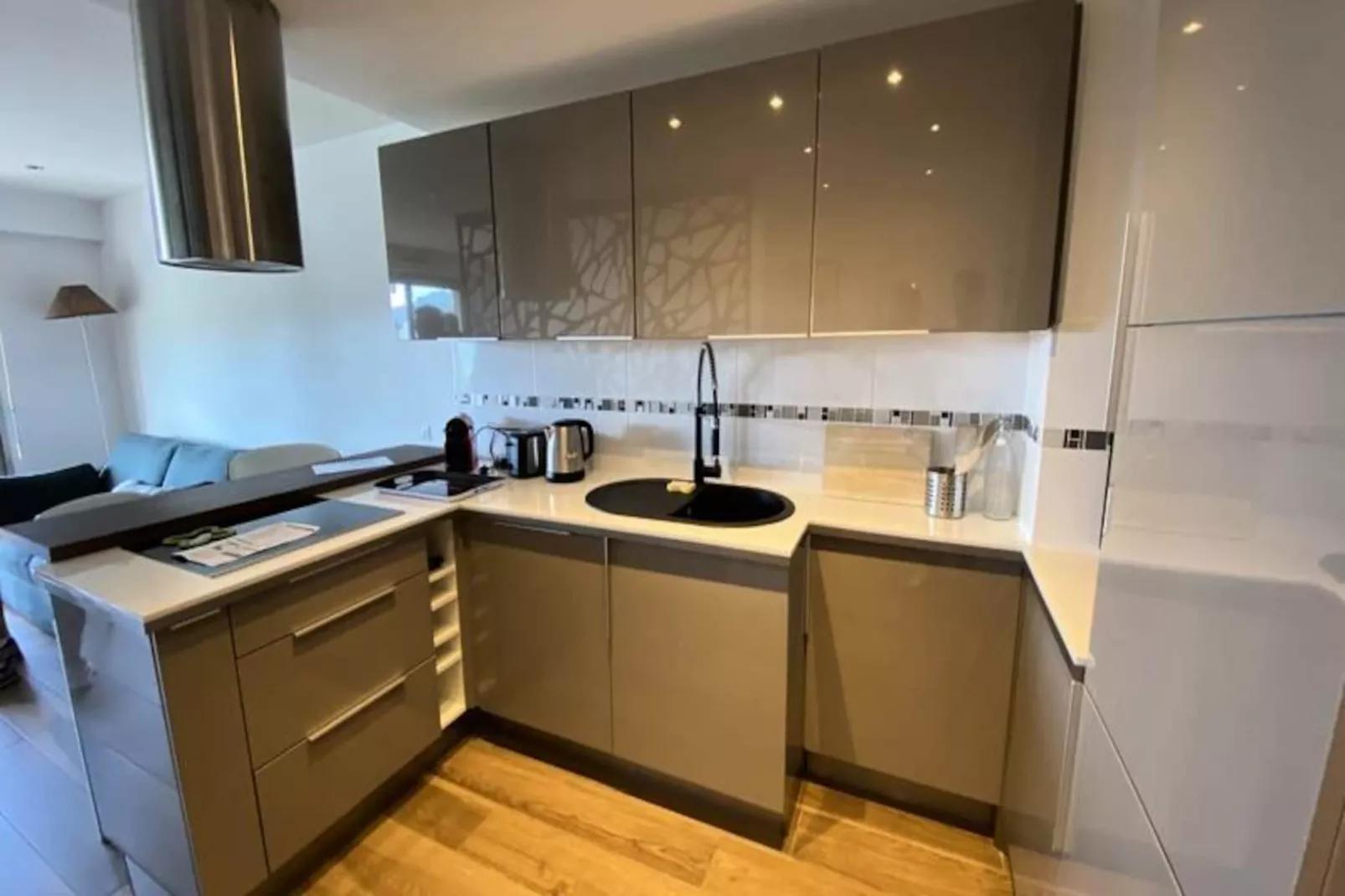 Résidence Terrasse Avec Vue Mer Panoramique Piscine Parking Cannes Centre ☀live In Ca-Image-tags.