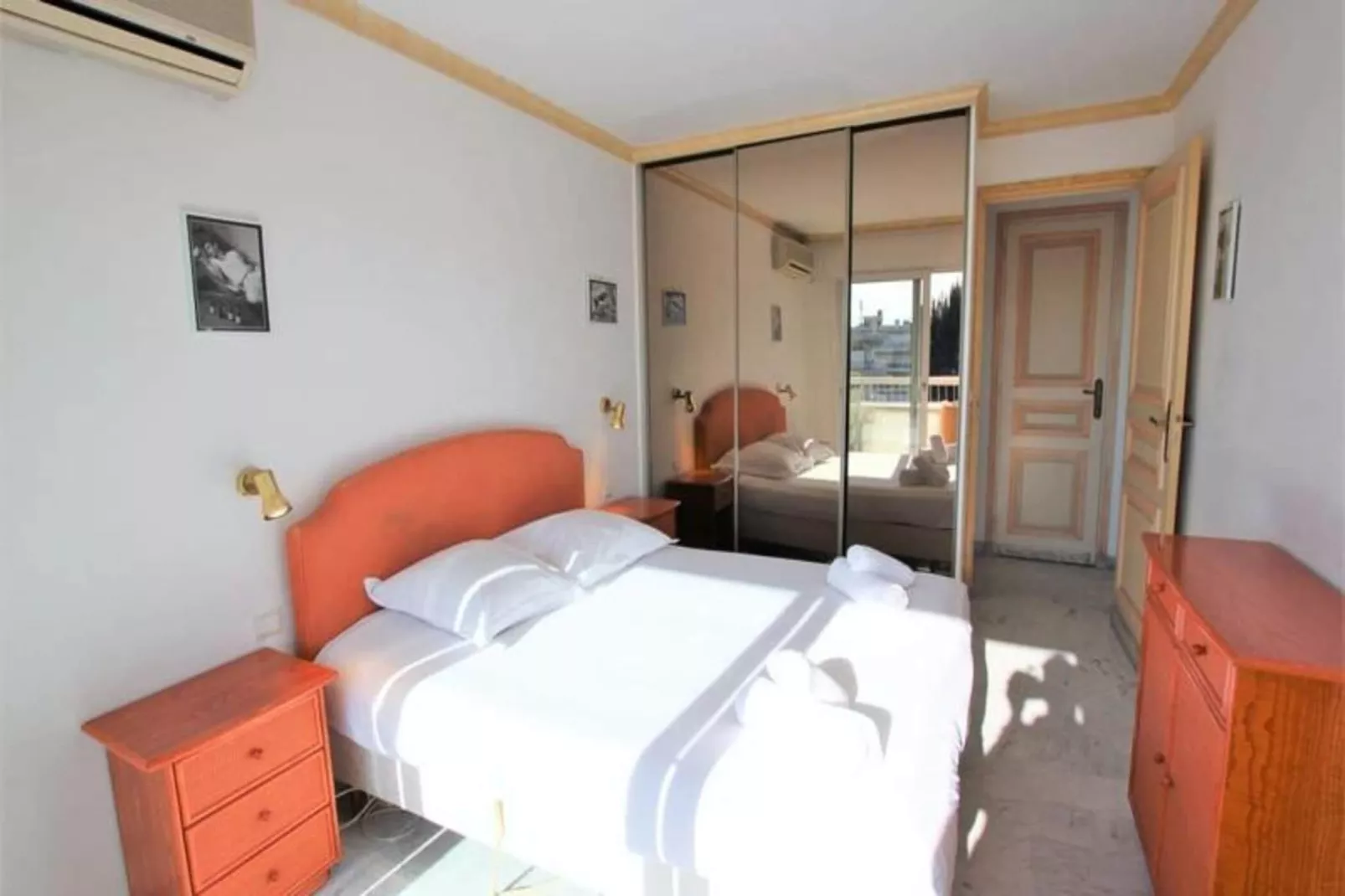 Résidence Appartement Climatis&eacute; 5 Voyageurs De 80 M2, Centre Ville Et Croisette-Bedroom