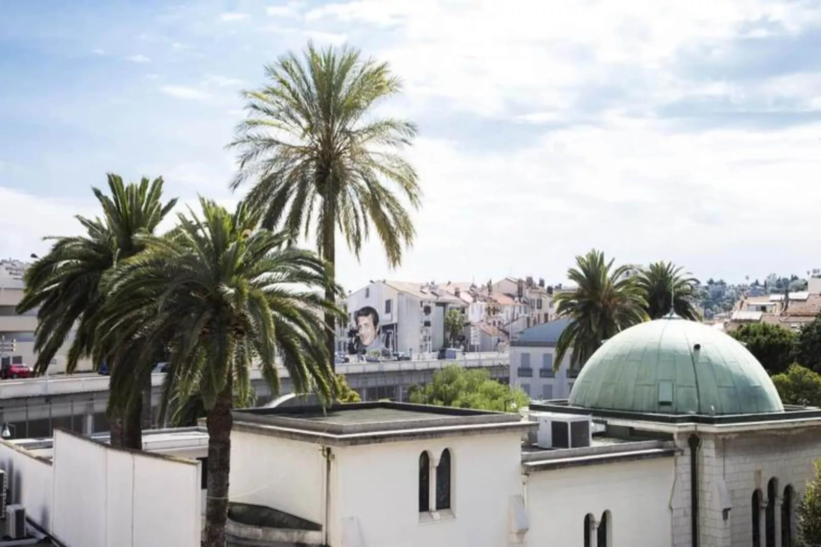 Résidence We &hearts; Cannes ! Cosy 3 Pi&egrave;ces Tout Confort Avec Terrasse Cannes Centre-Exterior in summer