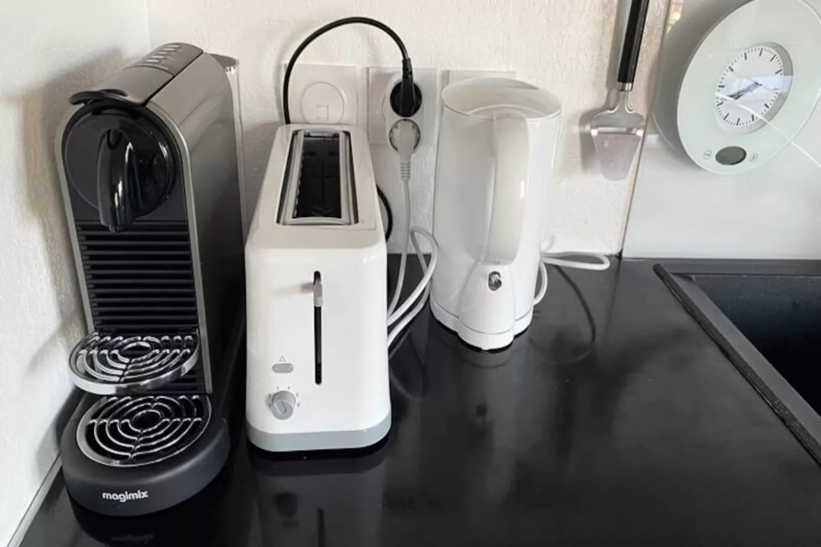 06ch : Beau T3 Avec Terrasse - 300m Parc Exflora-Image-tags.