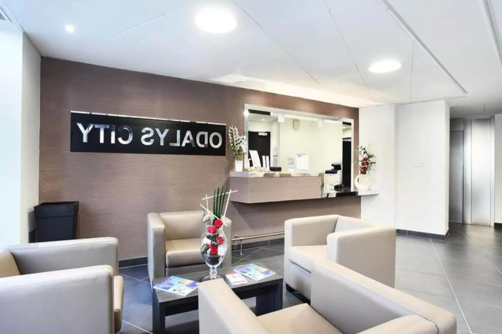 Appart'hôtel Odalys Prado Castellane-Bedroom