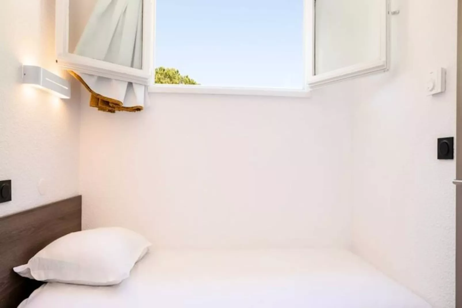 SOWELL HÔTELS L'Olivier****-Image-tags.