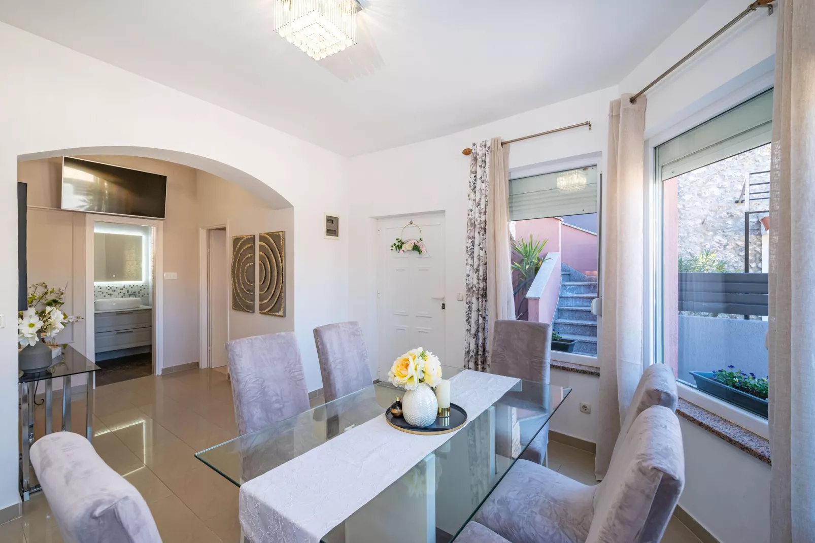 Villa Zaton-Dining room
