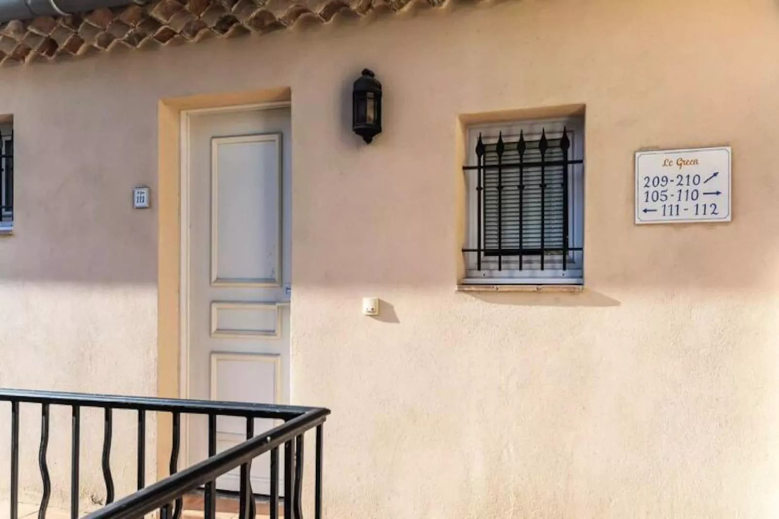 Résidence Hôtel du Golf de Pont Royal - maeva Home-Image-tags.