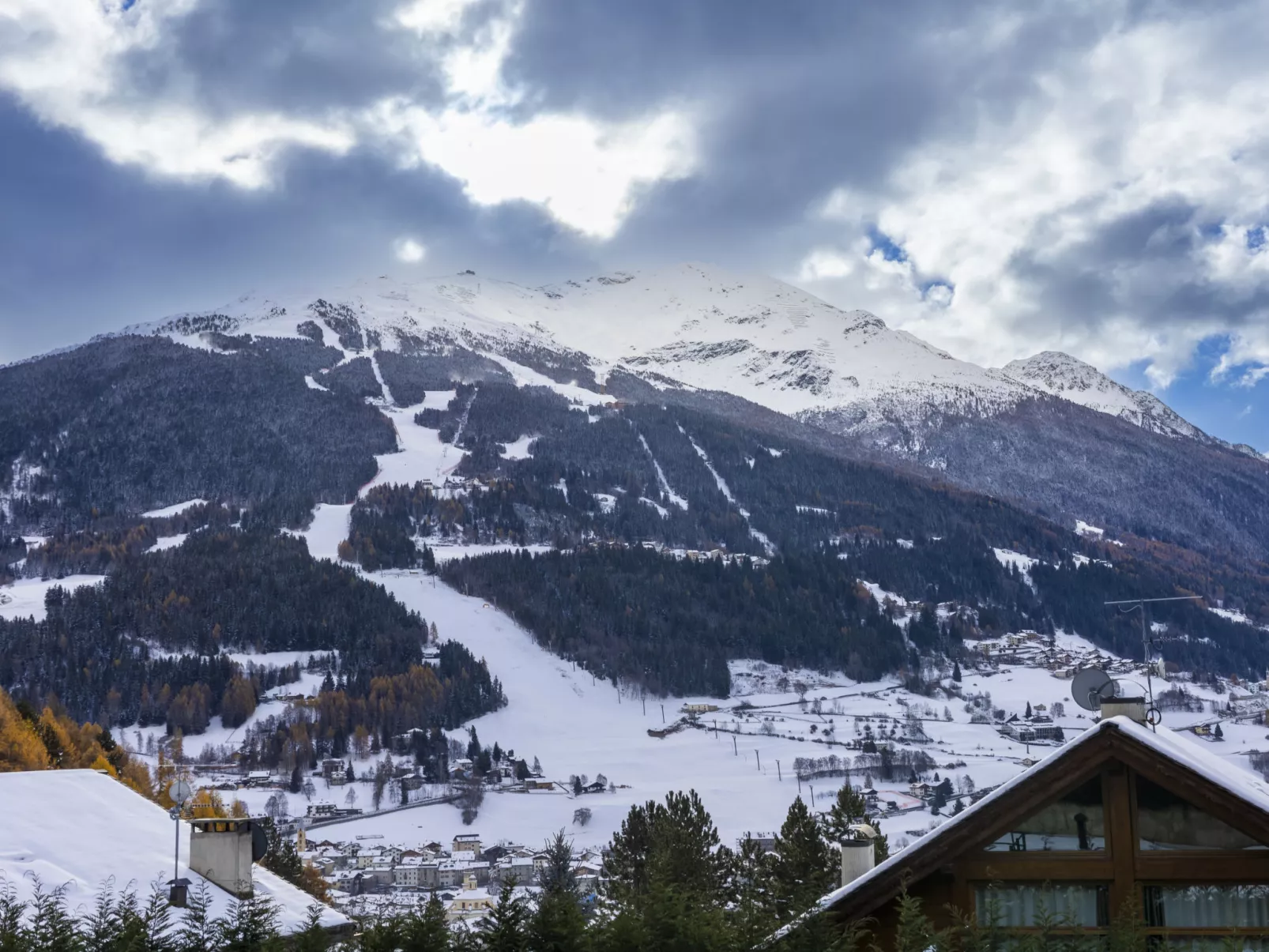 Baita Bucaneve-Outside