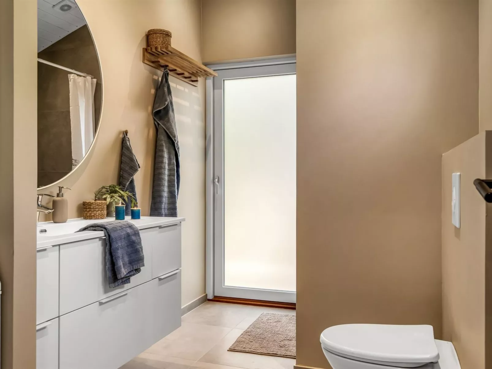 "Erja" - 600m from the sea-Inside