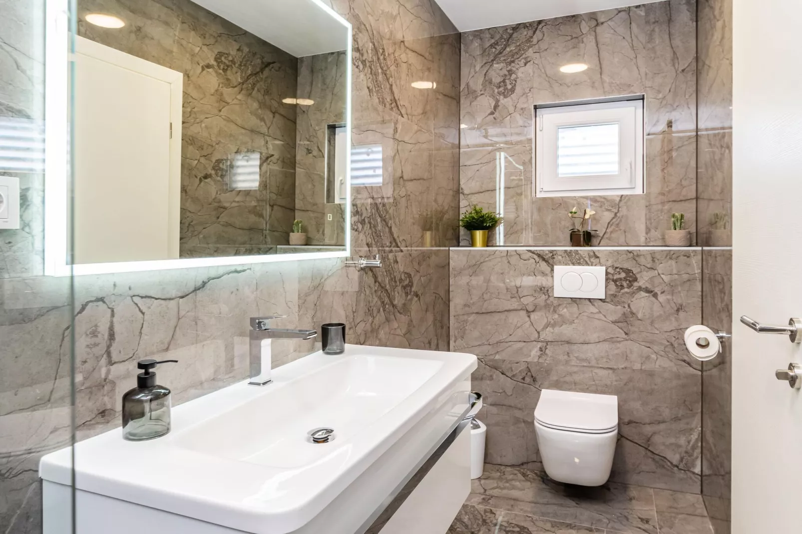 Villa Zaton-Bathroom