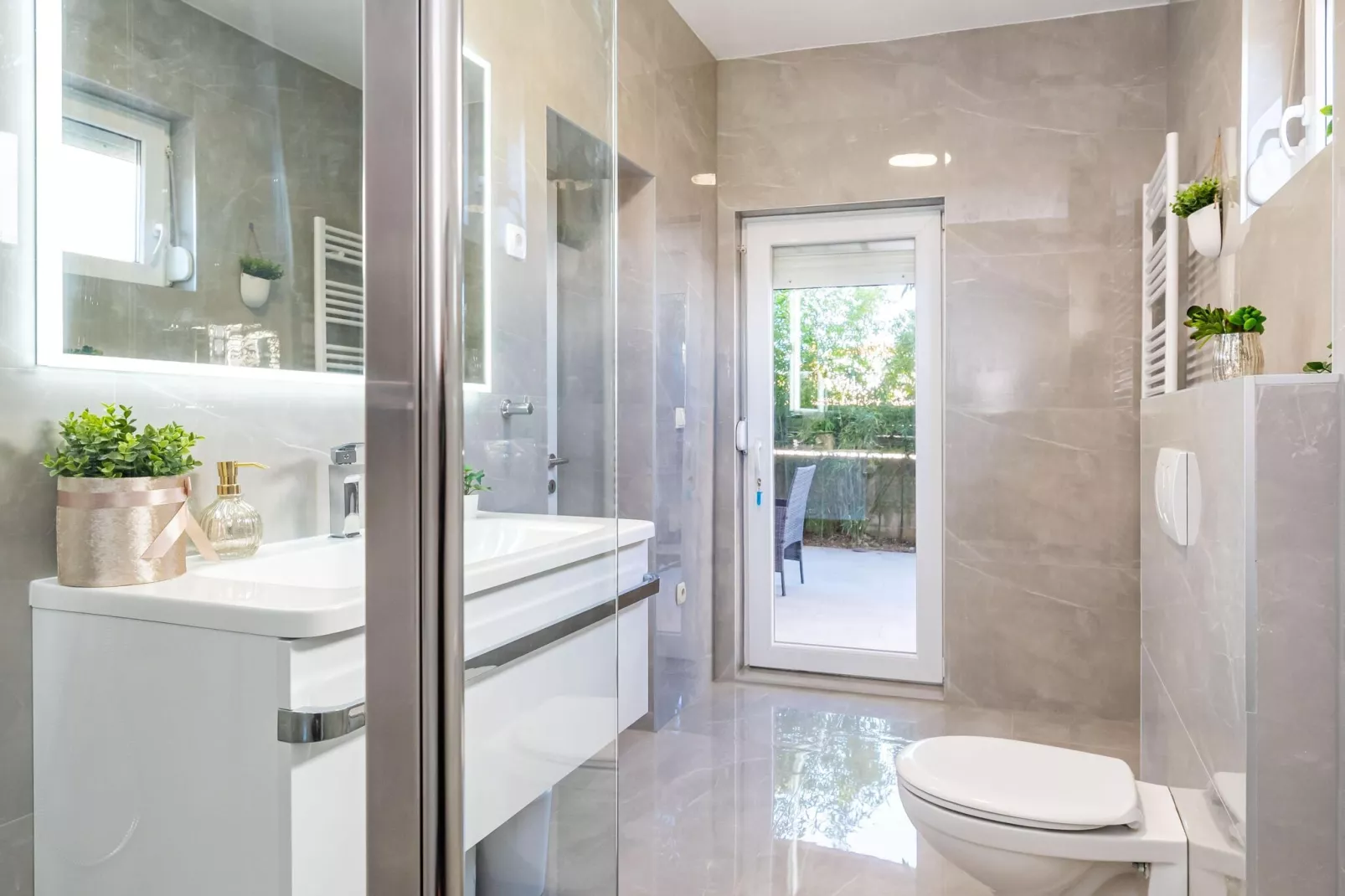 Villa Zaton-Bathroom