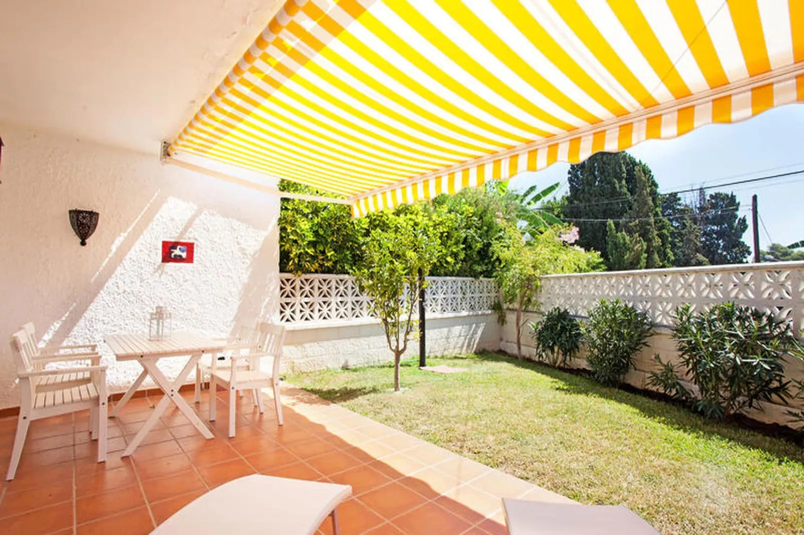 Maison à Marbella-Garten Sommer