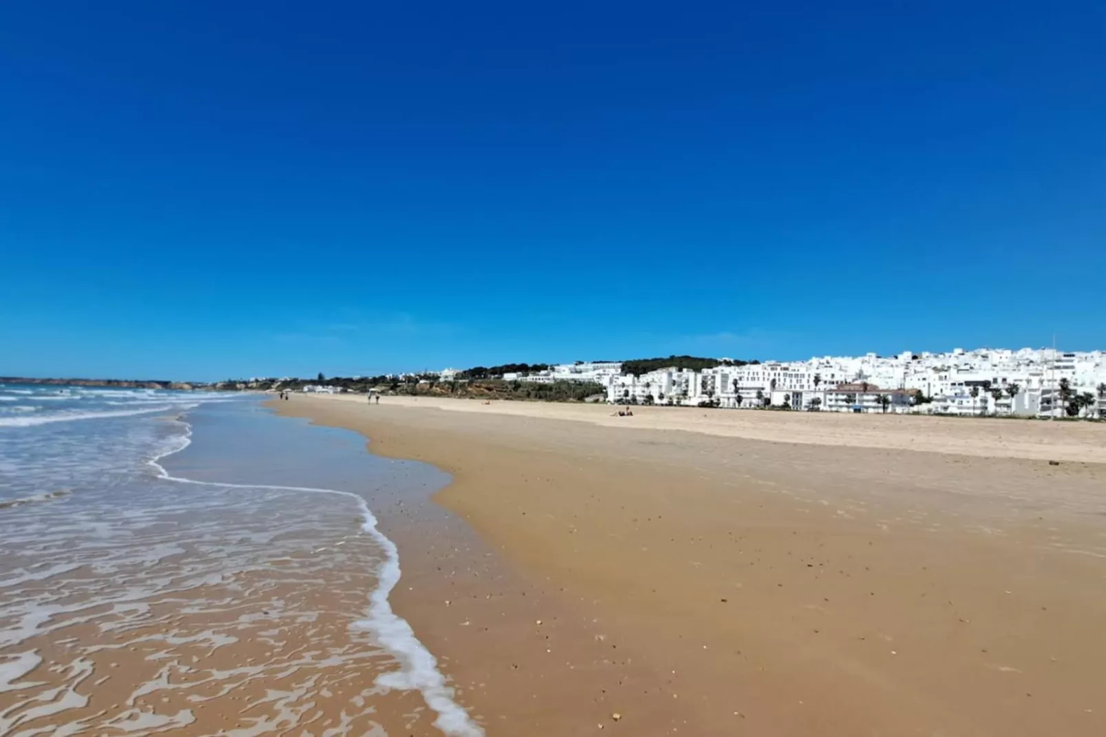 MamaTuli+34635401120-Areas within 5km in summer