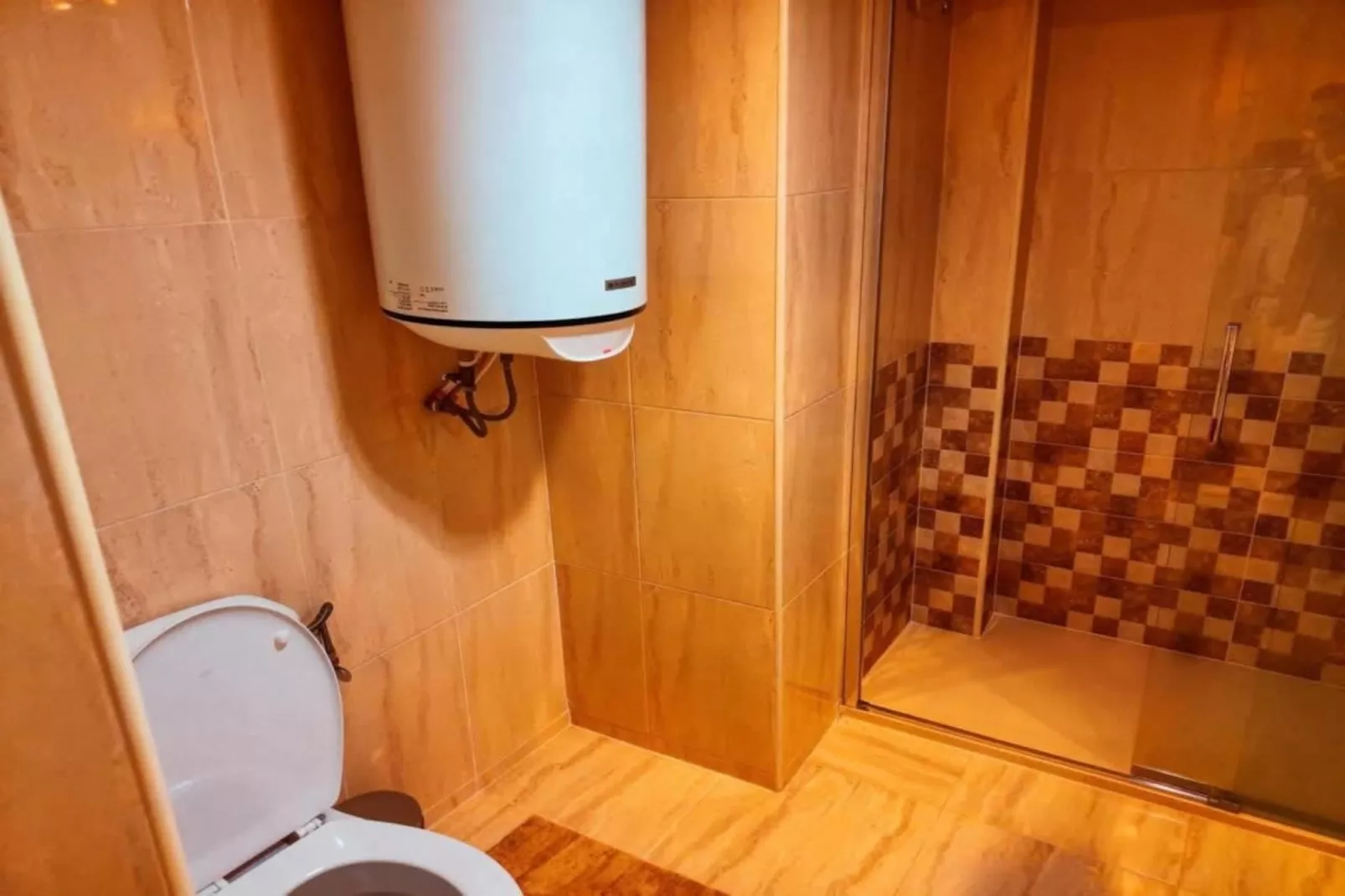 1467-Andres-305-Bathroom