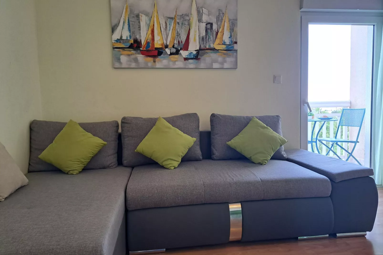Apartment Penic-Living room