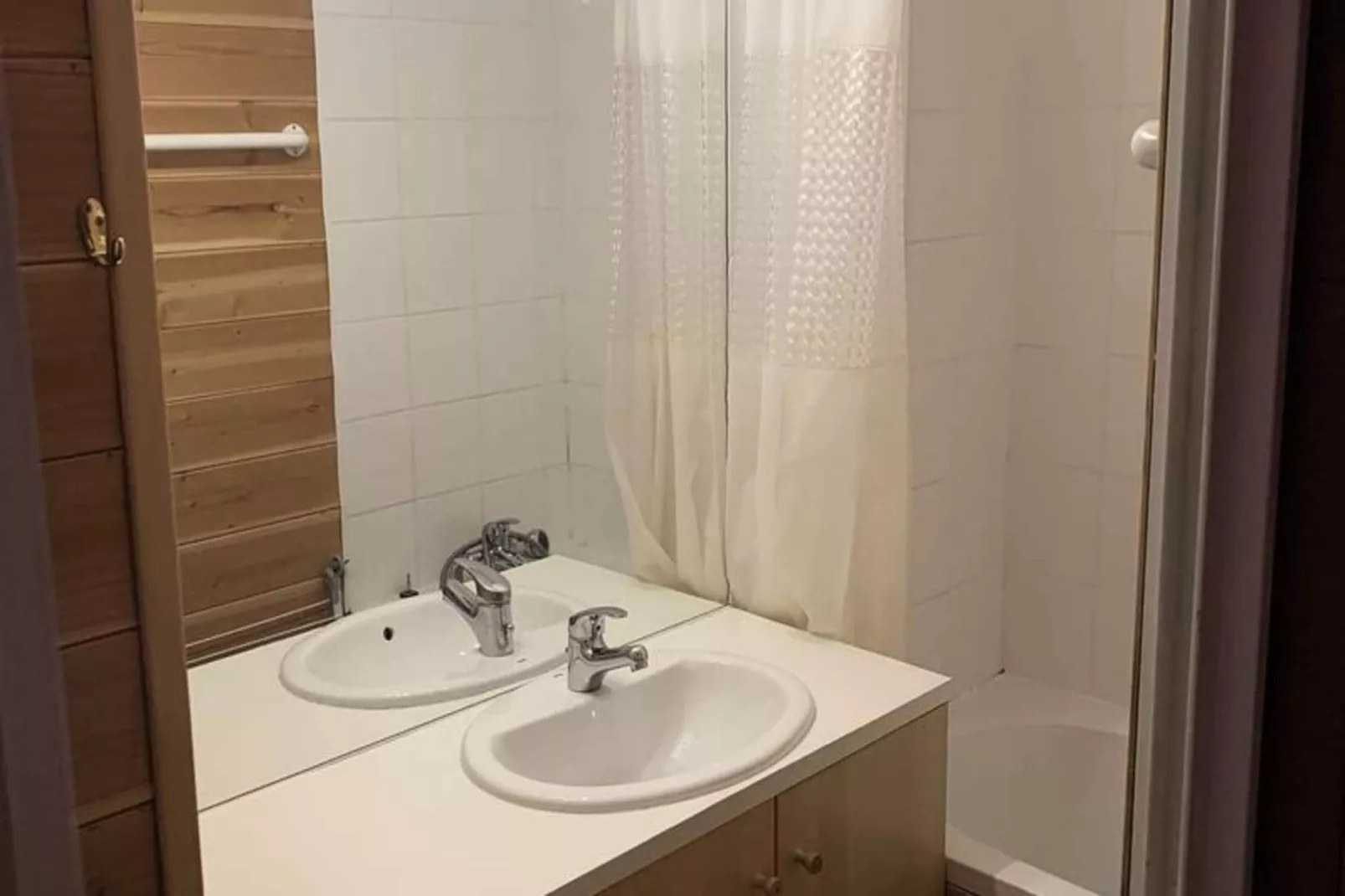 Résidence Outagno - Bathroom