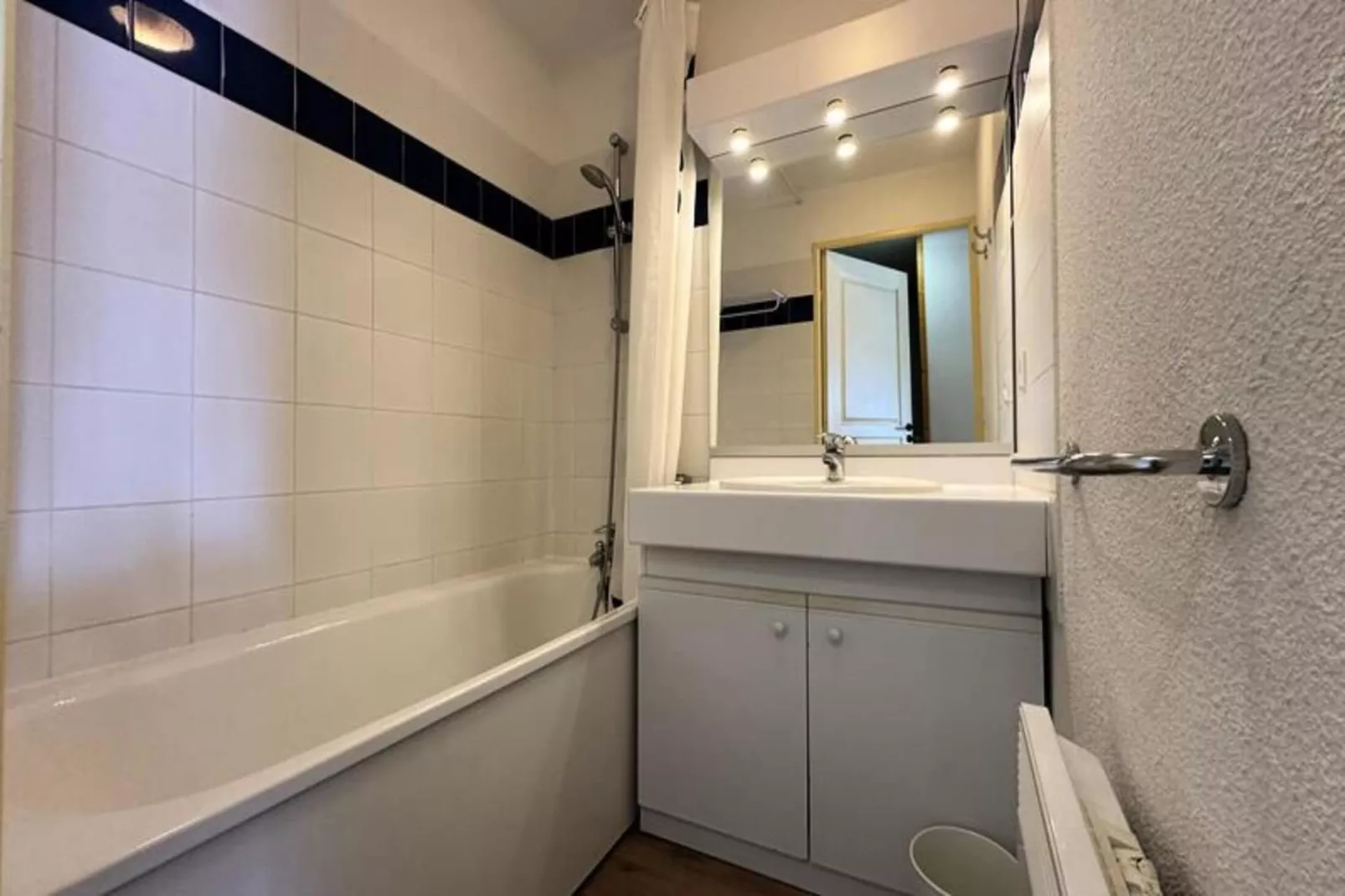 Résidence Eyssina - Badezimmer