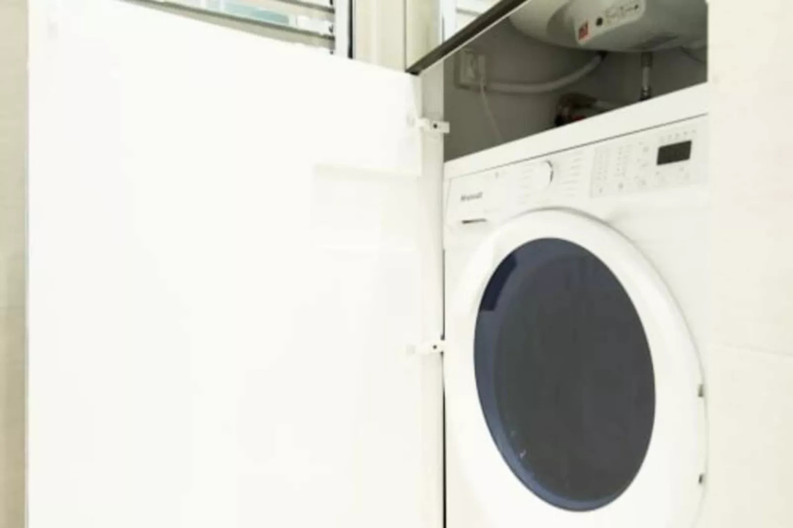 3 Pcs Design - R&eacute;nov&eacute; Cannes Ctre Croisette Emplacement N&deg;1 Olam Properties-Image-tags.