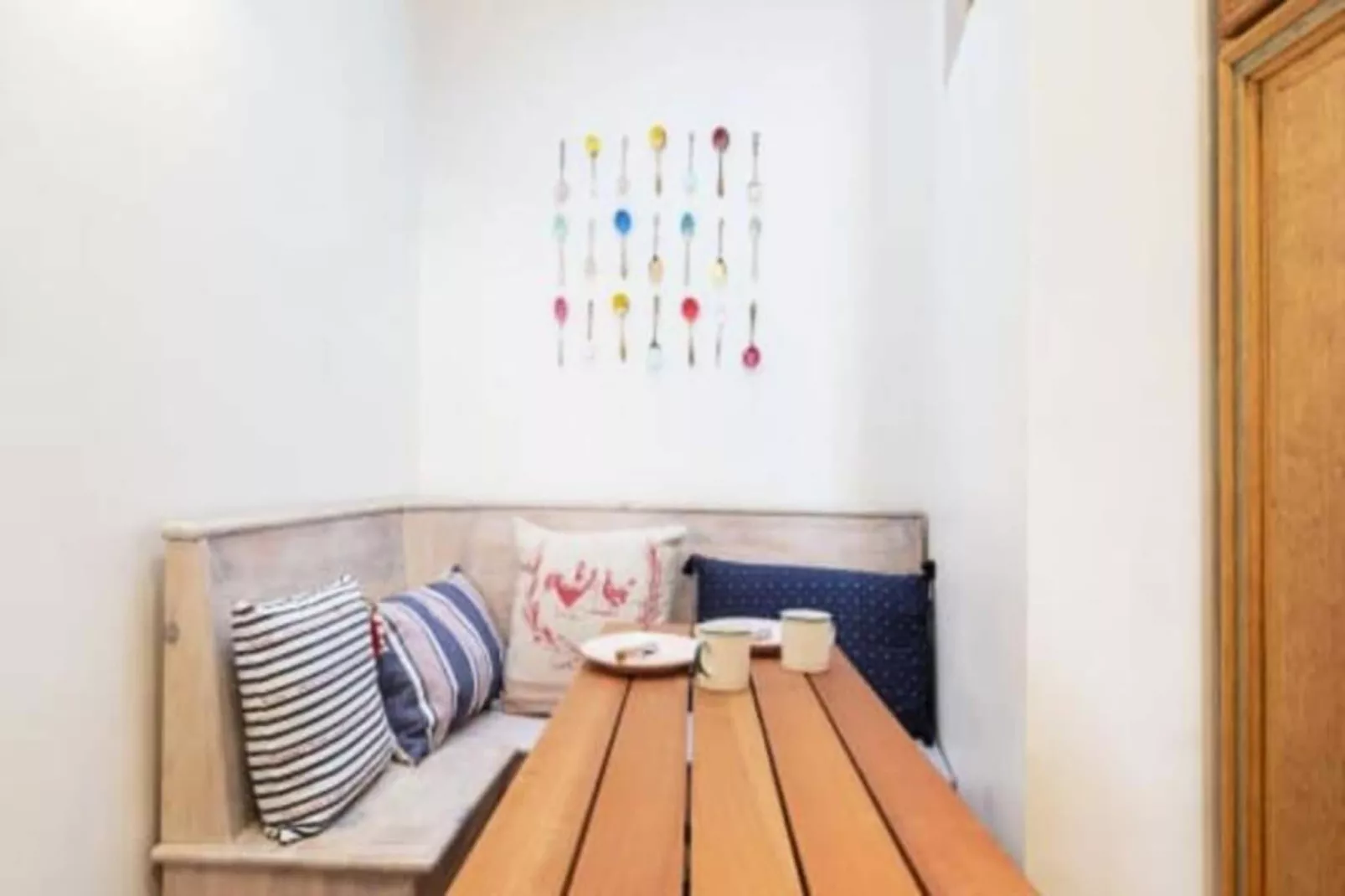 Résidence Bnb Renting Grand Studio Au C&oelig;ur De Cannes, Quartier De La Vieille Ville !-Exterior in summer