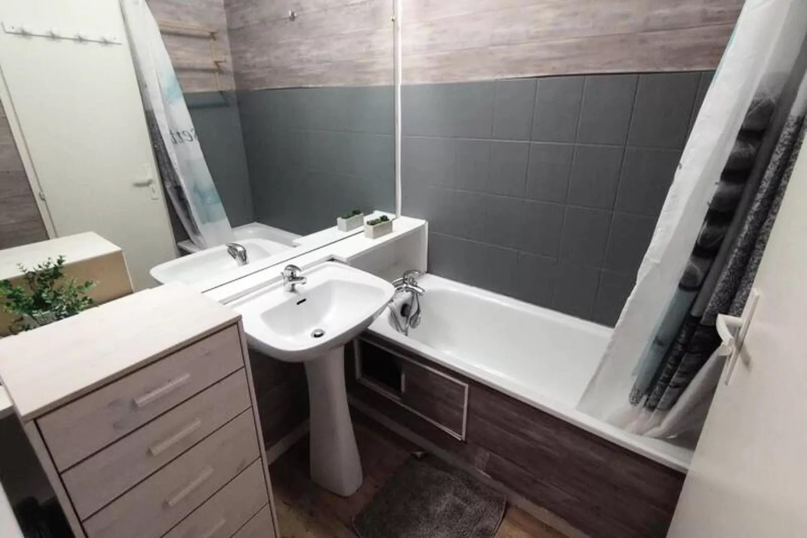 Résidence Lavalette C6-Landing