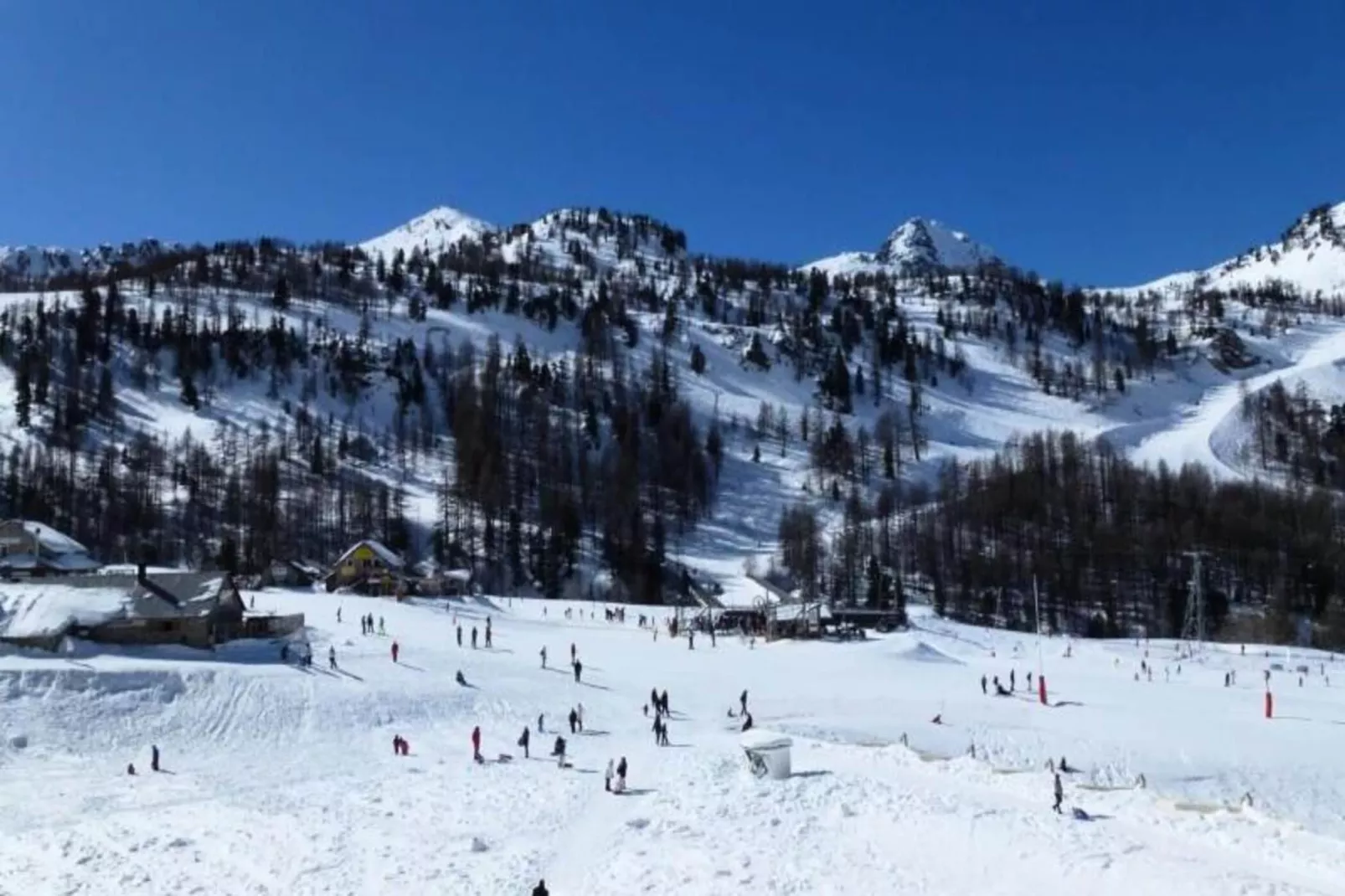 Résidence Vermeil D10-Exterior in summer