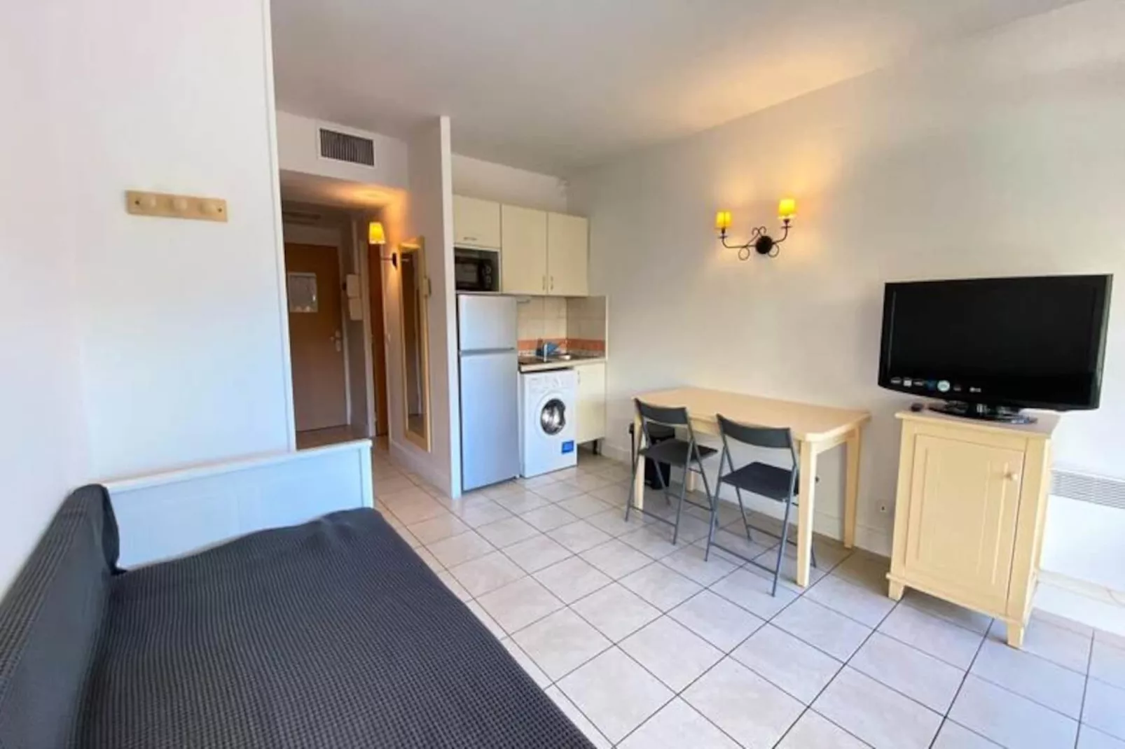 06u - Beau Studio En Résidence - Piscine Et Tennis-Image-tags.