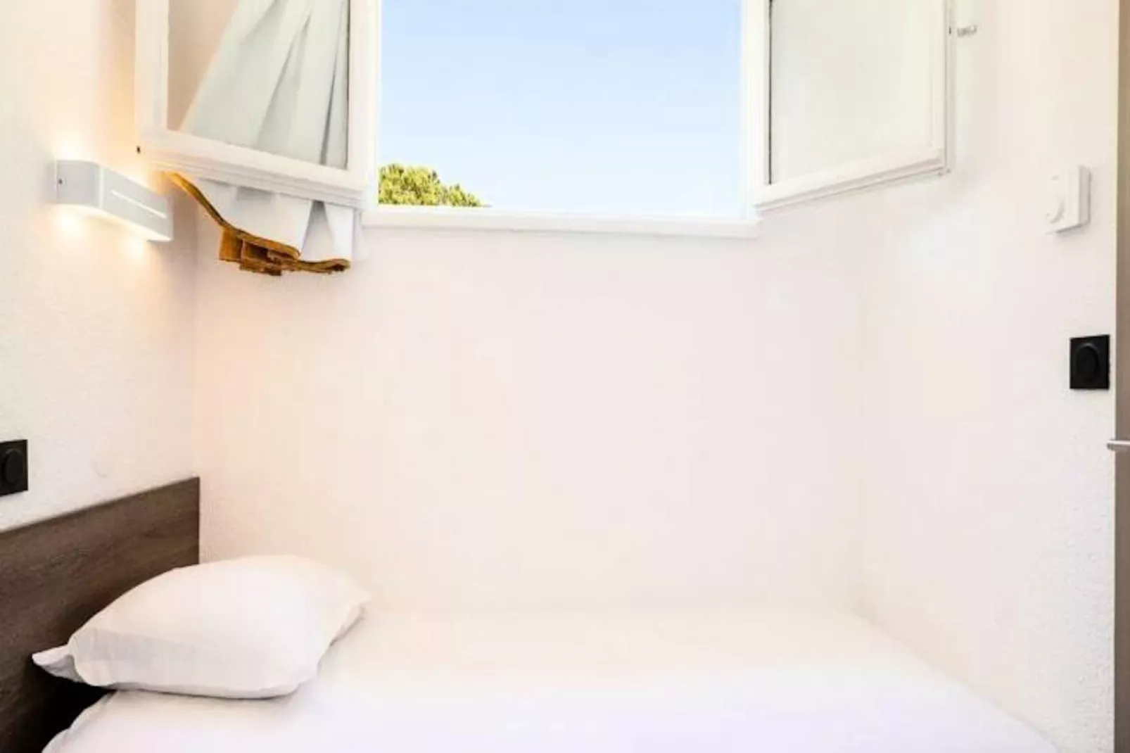 SOWELL HÔTELS L'Olivier****-Image-tags.