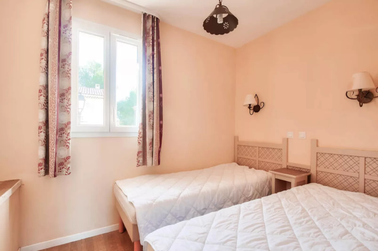 Les Coteaux de Pont Royal en Provence - maeva Home-Image-tags.