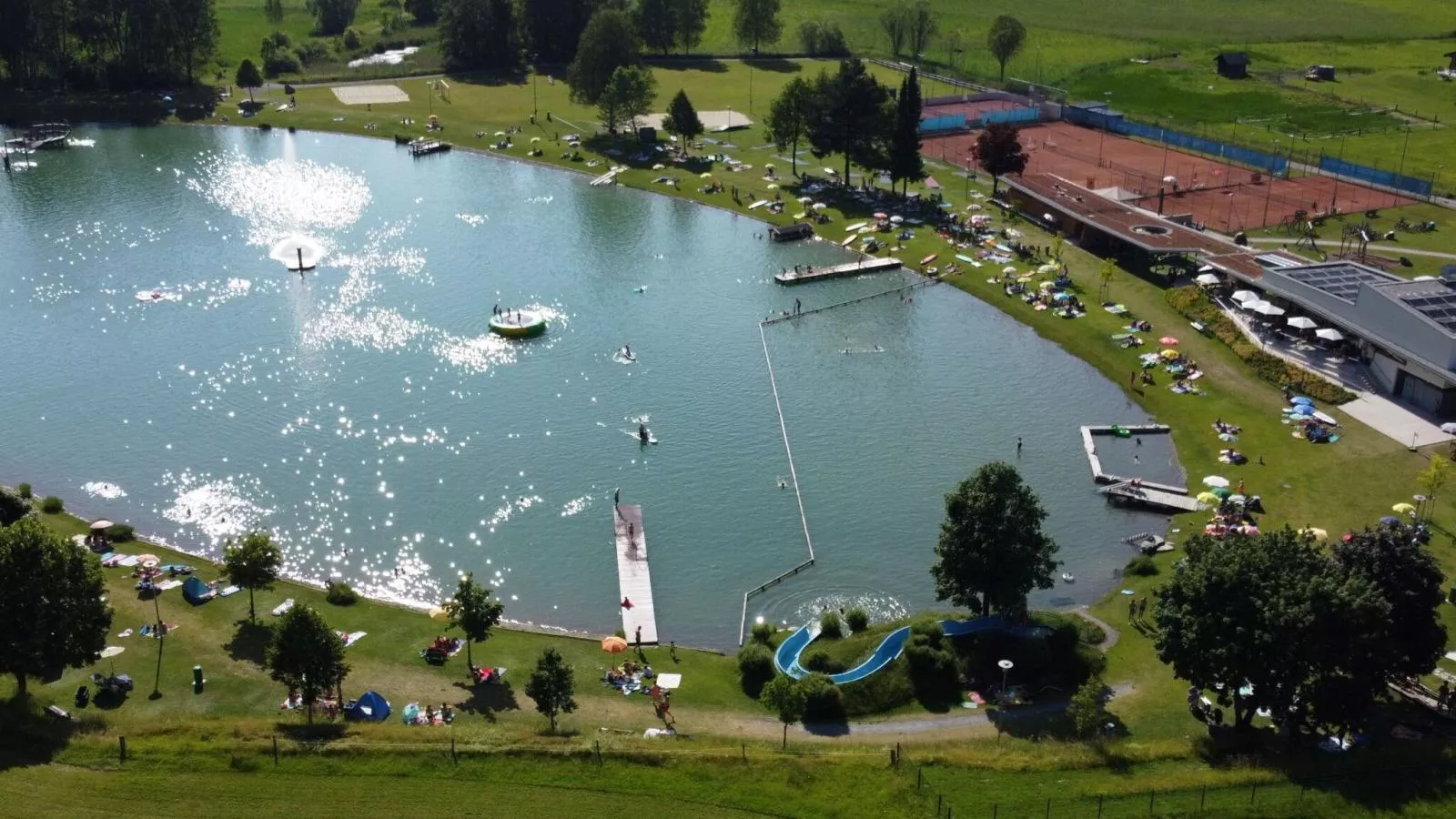 Bruggerheim-Areas within 1km in summer