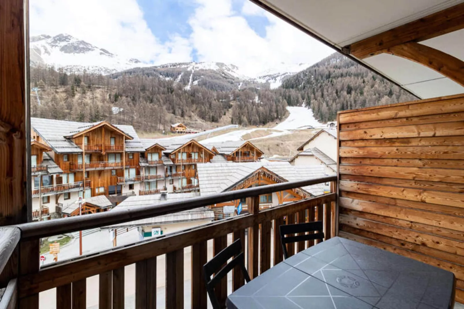 Résidence Le Balcon Des Airelles-Terrasse / balcon
