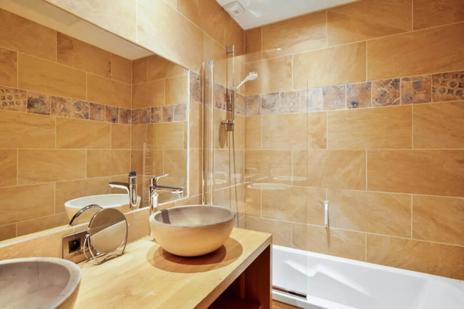 Résidence Marmottant-Außenbereich Sommer