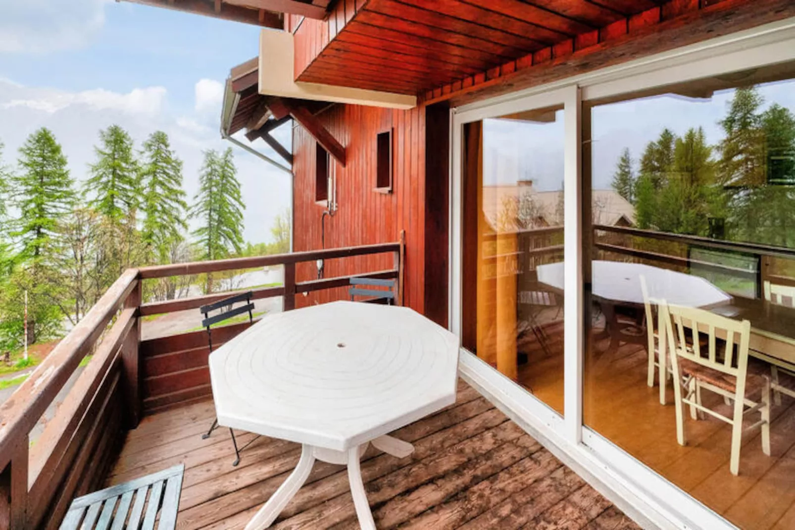 Résidence Les Chalets de Puy Saint Vincent - maeva Home