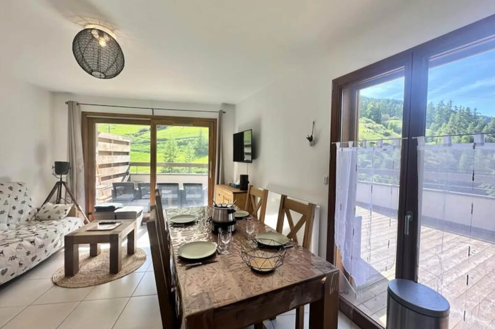 Résidence Les Terrasses De Vars Ste Marie-Image-tags.