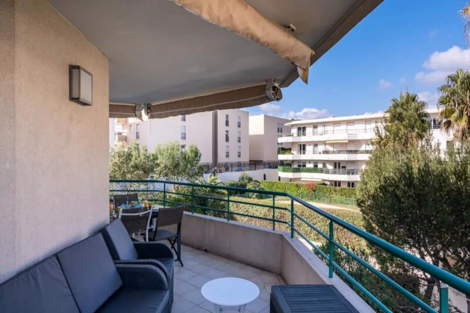 Le Regent Park  Appartement Pour 6 By Sunset-Image-tags.