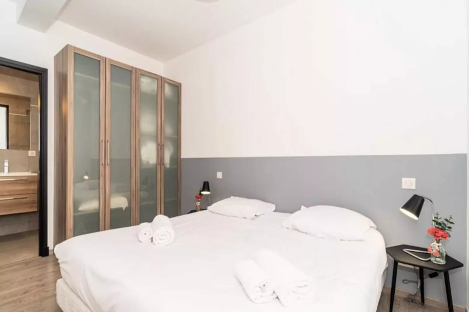 3 Pcs Design Centre Cannes - Croisette Et Palais 5 Mn - Olam Properties-Image-tags.