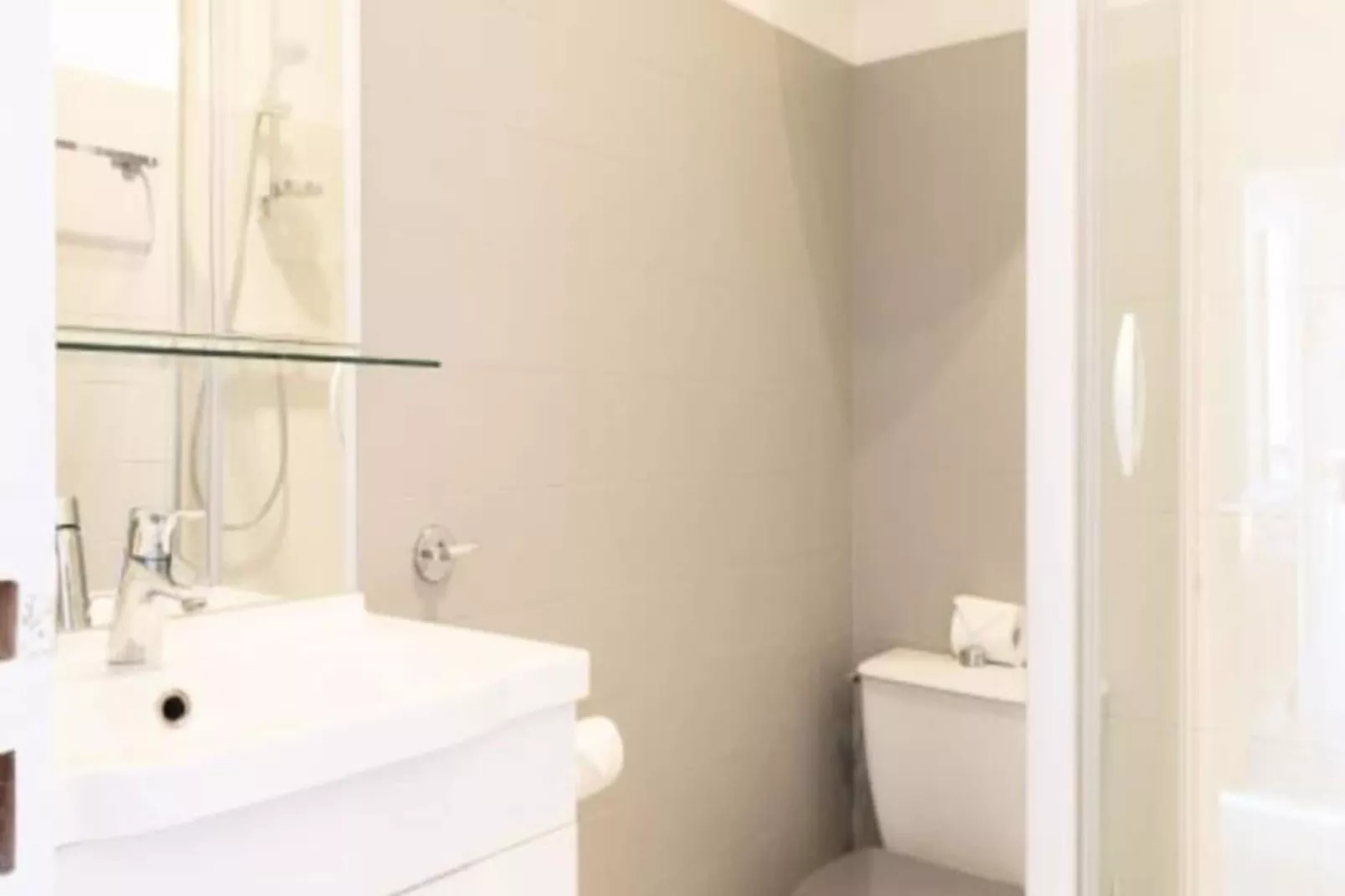 Résidence Appartement 39 M2 En Plein Centre Ville De Cannes, Climatis&eacute;-Extérieur été