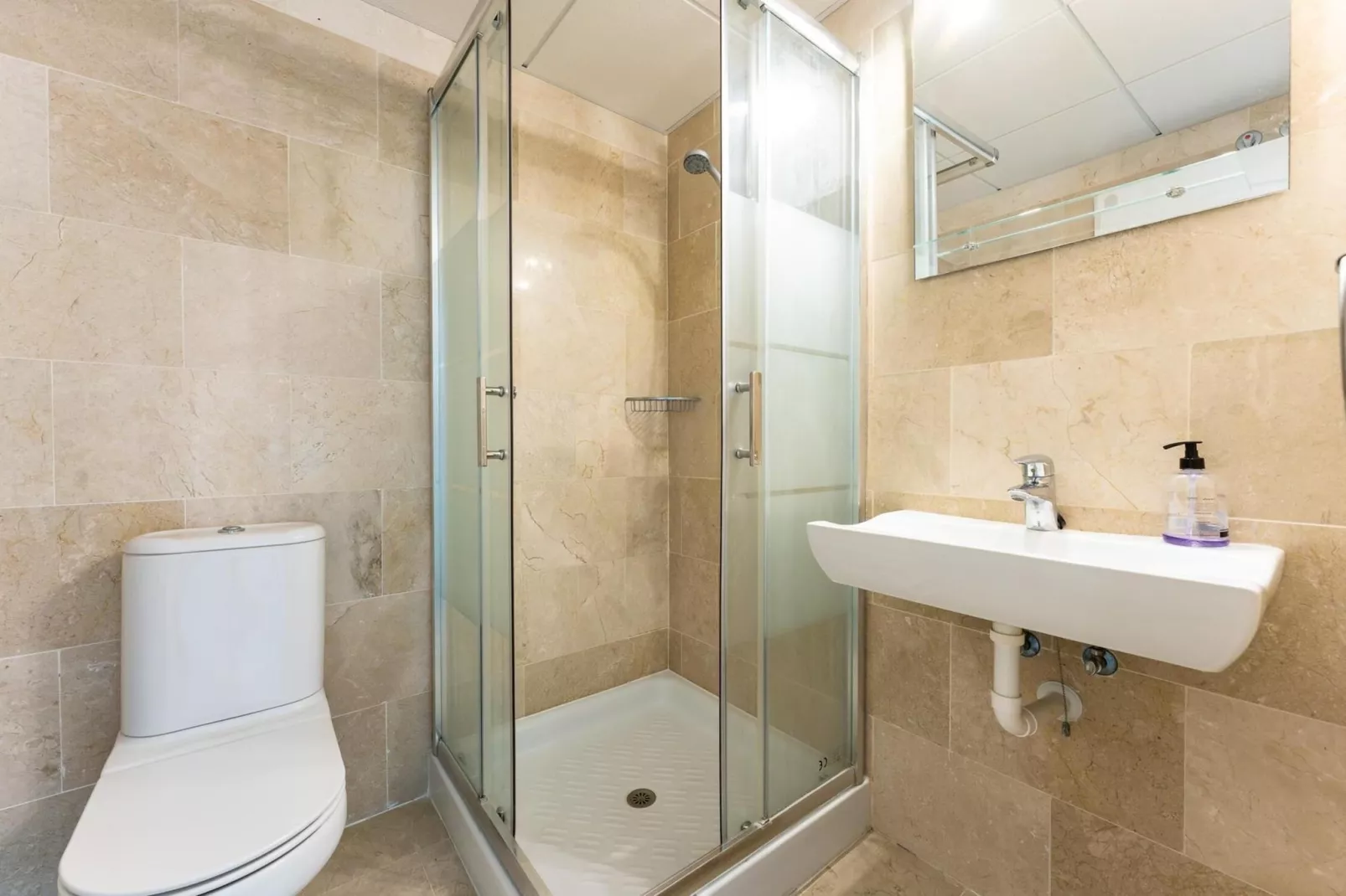 CT 317 - Faro's Playa Marina Apartment-Badezimmer