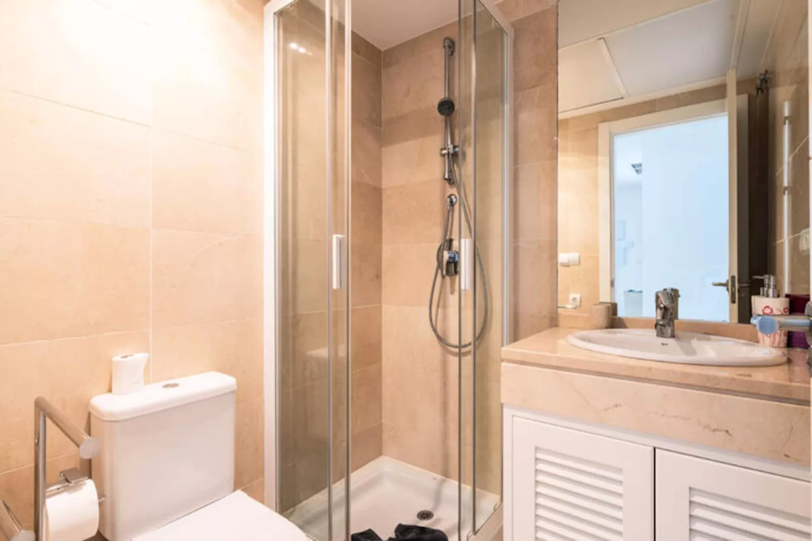 Appartements à Ojen-Image-tags.