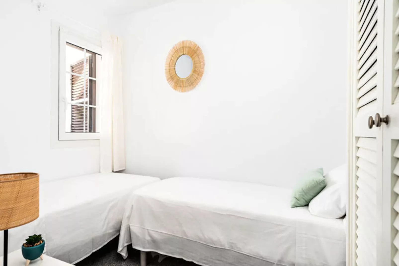 Appartements à Son Bou-Image-tags.