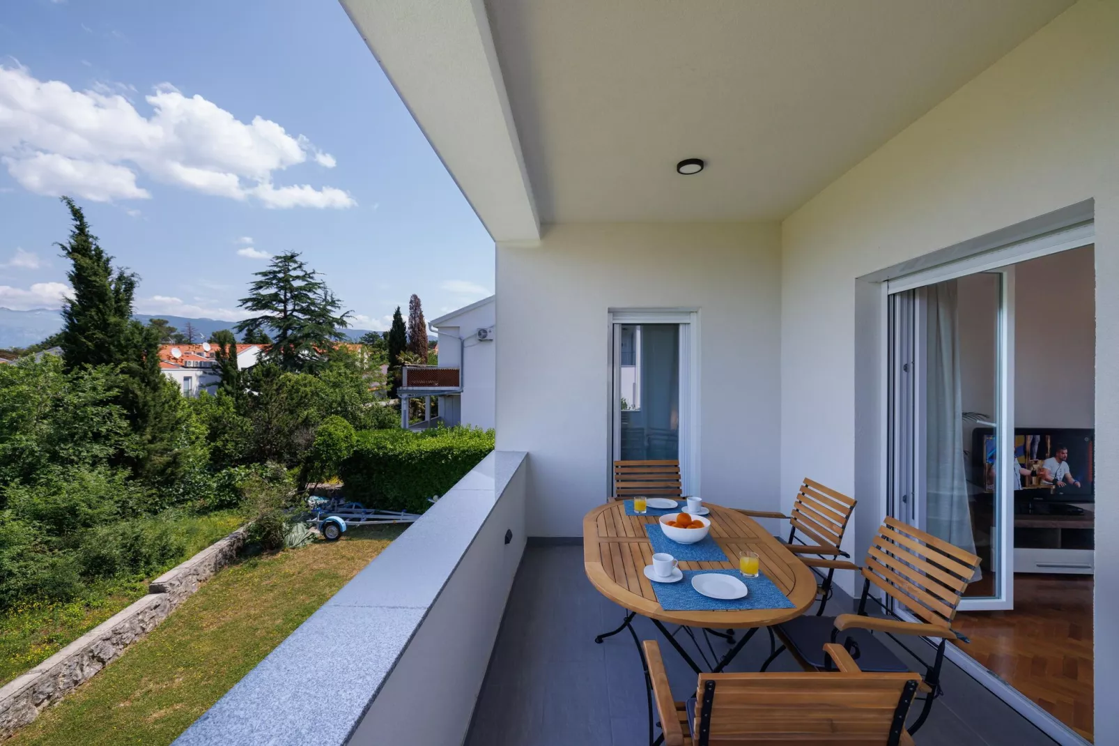 Apartment Karmen Šilo-View summer