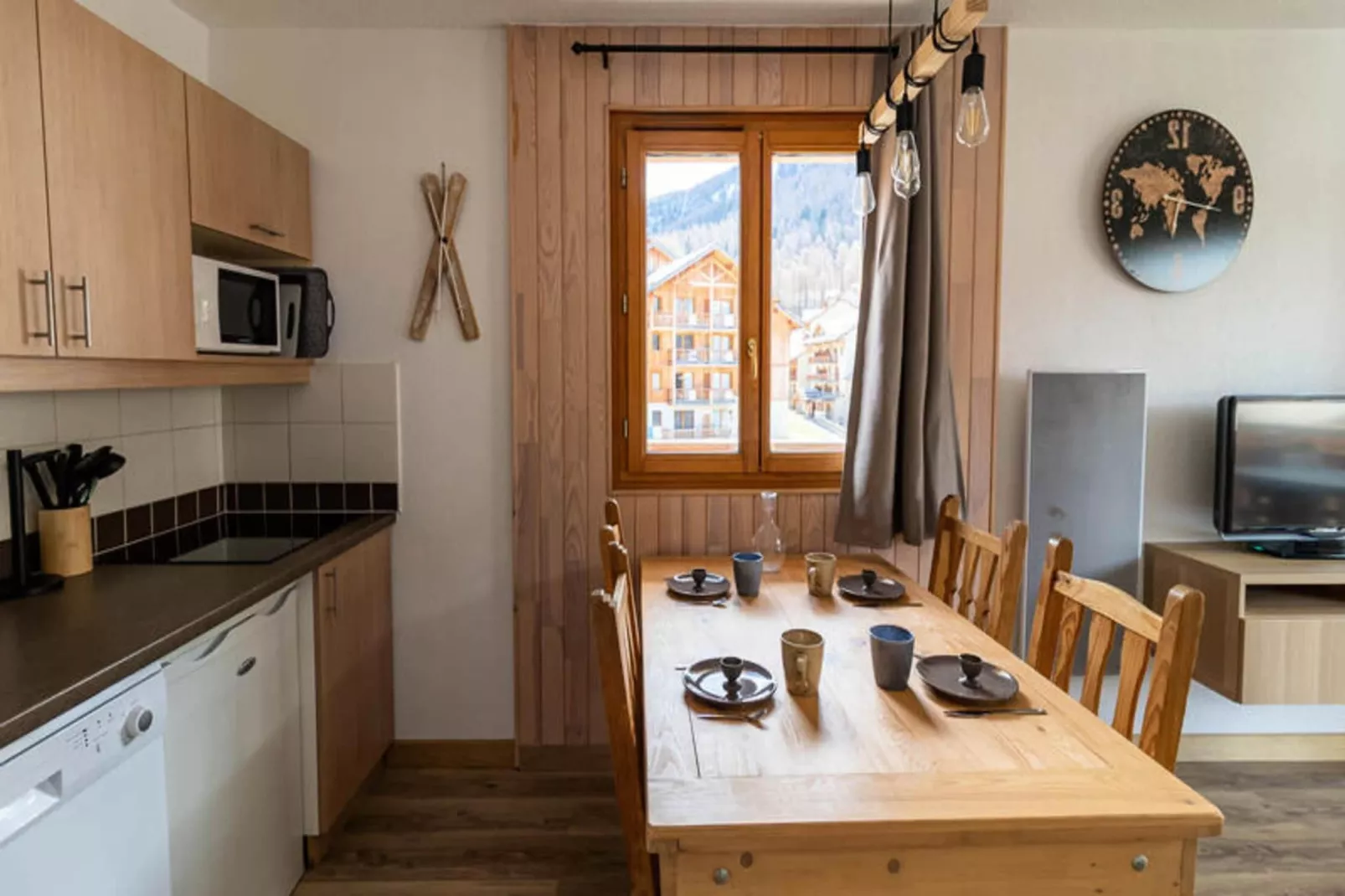 Résidence Le Balcon Des Airelles-Dining room