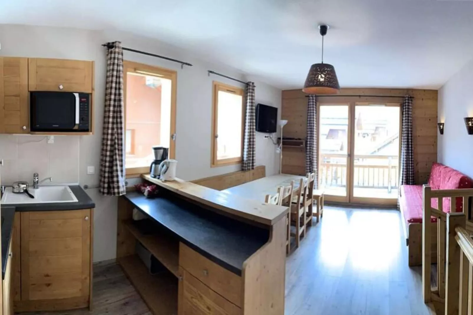 Chalet Des Rennes - Außenbereich Sommer