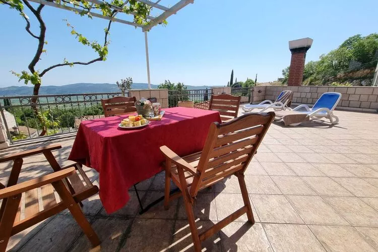 Villa Vino Veccios-Terrace balcony