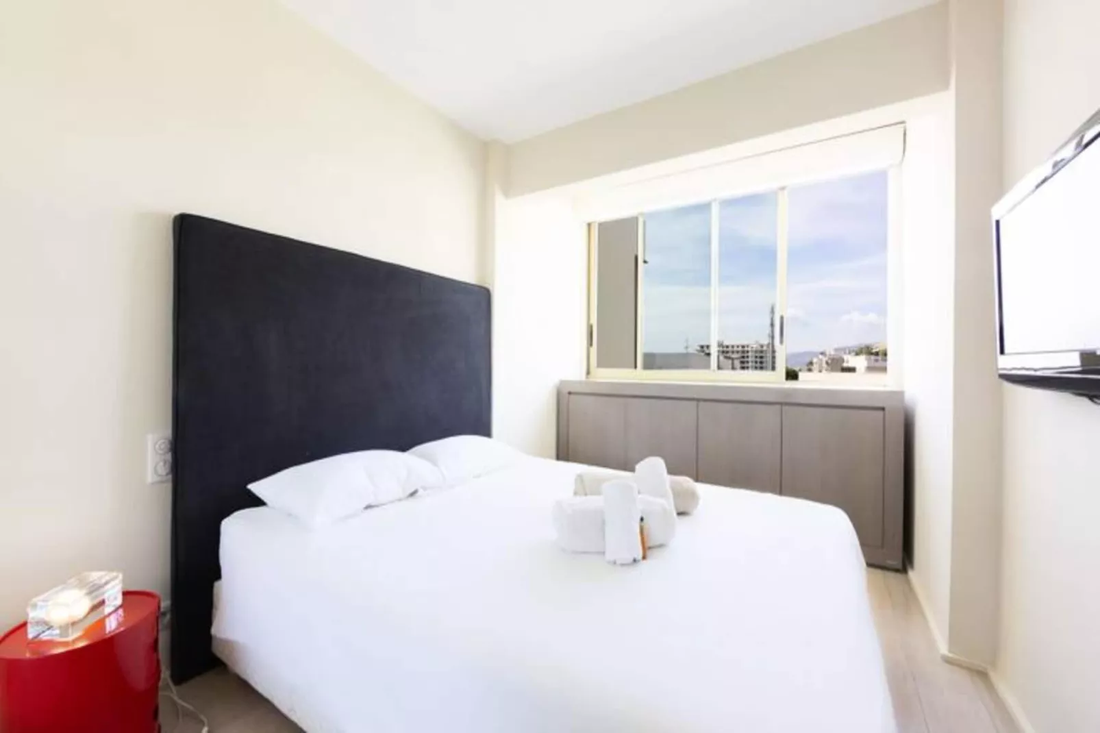 Résidence Appartement &eacute;quip&eacute; 70 M&sup2; Face &agrave; La Mer Dernier &eacute;tage Avec Magnifique Vue Me-Exterior in summer